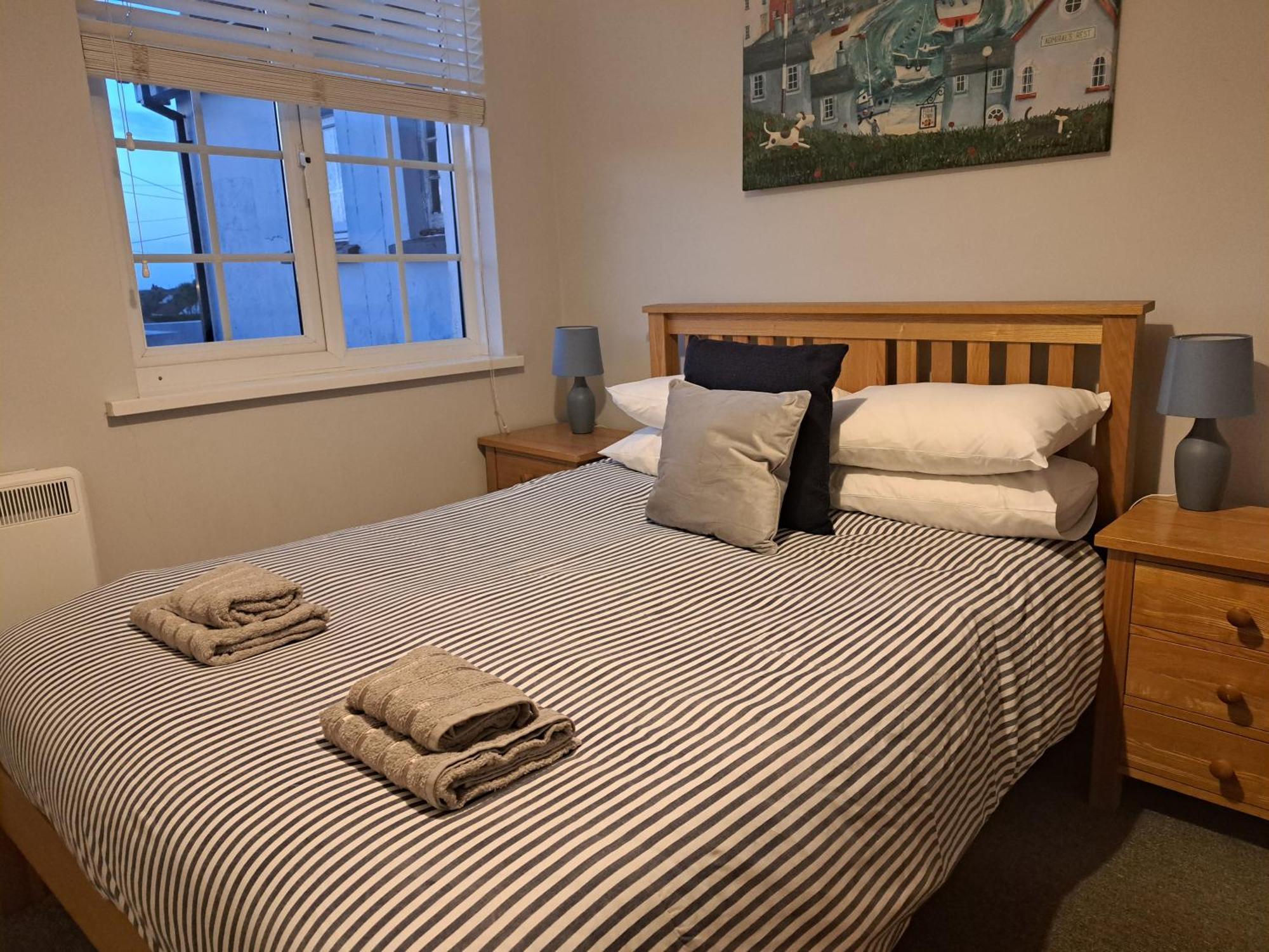Seven Bays Stays Saint Merryn Exterior photo